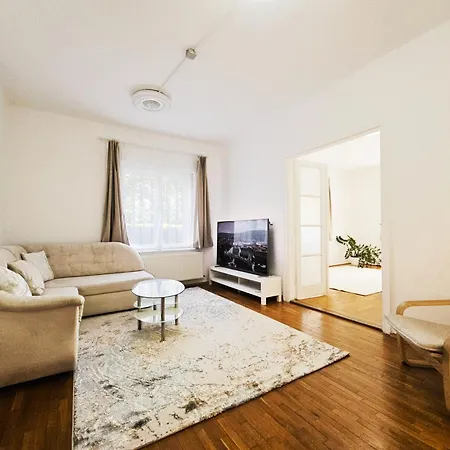 Cozy With Sauna Apartamento